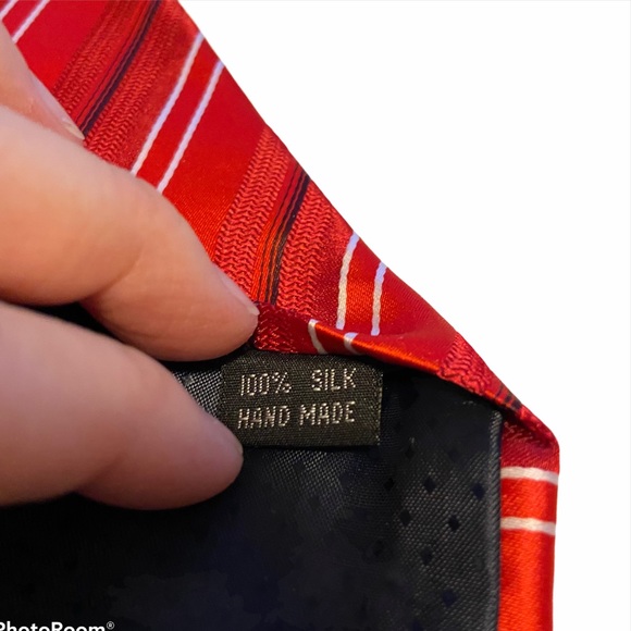 Fascino 100% Silk Tie, Pocket Square  & Cufflinks - Picture 4 of 4